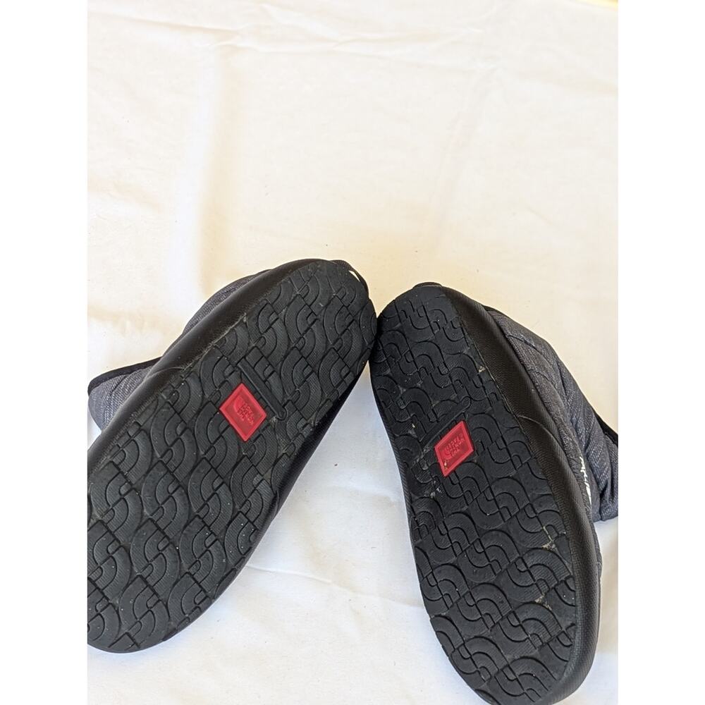 North face slippers,6, Thermoball. - Picture 3 of 7